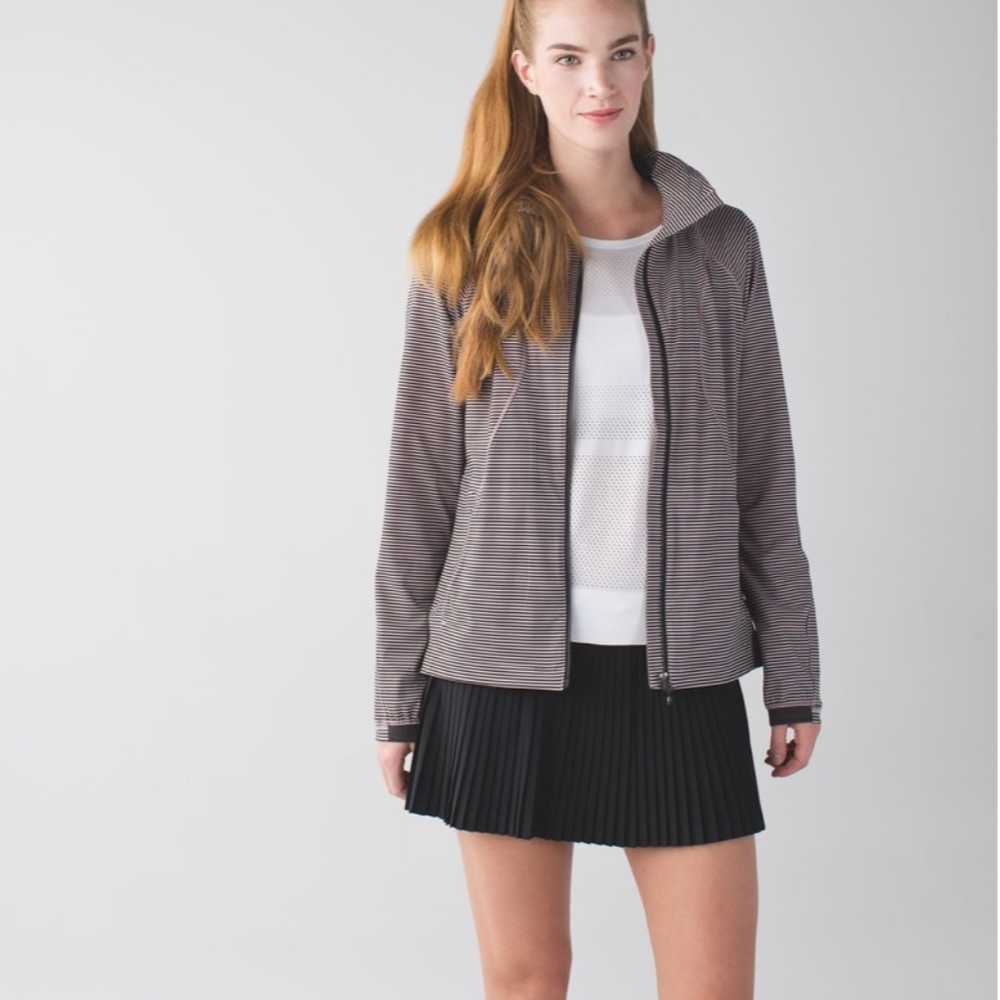 Lululemon Go The Distance Jacket - Picture 2 of 12